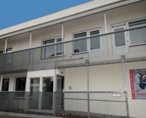 Vacuümtherapie, Vacuümtherapie Goes, Vacuümtherapie Hank, Vacuümtherapie Schinnen, Vacuümtherapie Schinnen, Vacuümtherapie behandeling, Vacuümbehandeling, Vacuümtank, Vasoqure, Vasoqure Nederland, Vacuümtherapie Nederland, Beenklachten, Rusteloze benen, vermoeide benen, Krampen, kramp in de benen, Pijnlijke benen, Pijn in de been, Zware benen, Pijn na operatie, Vacuümtherapie behandeling, behandeling benen, Vasoqure insole, Vasoqure zooltjes, Schoenzooltjes, Fysiotherapeut, Fysiotherapie